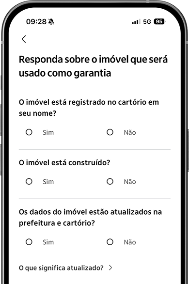 Itaú app screen asking about the property used as collateral